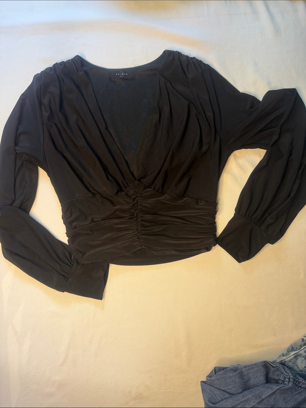 Women's Black V-Neck Ruched Waist Long Sleeve Blouse